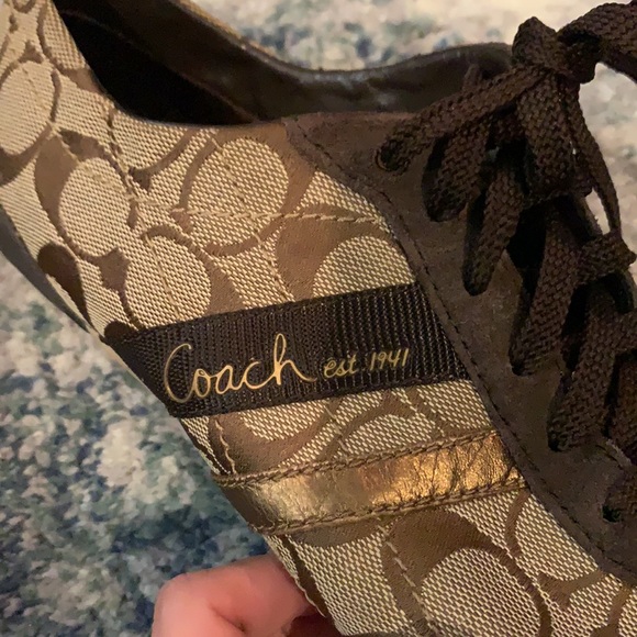 USED COACH shoes - Picture 11 of 11